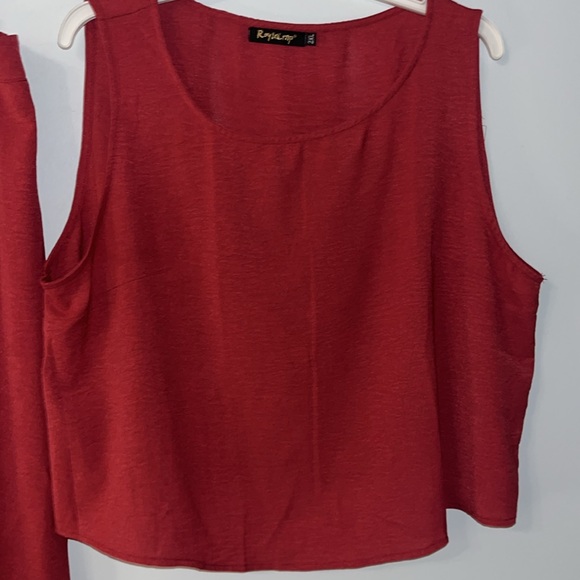 Roylamp 2Piece Set Burgundy Red Size 2X Cropped Widee Leg Pants Sleeveless Top - Picture 9 of 15